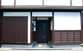 金沢一棟宿 海泉 Restoring In Kanazawa Kaisen
